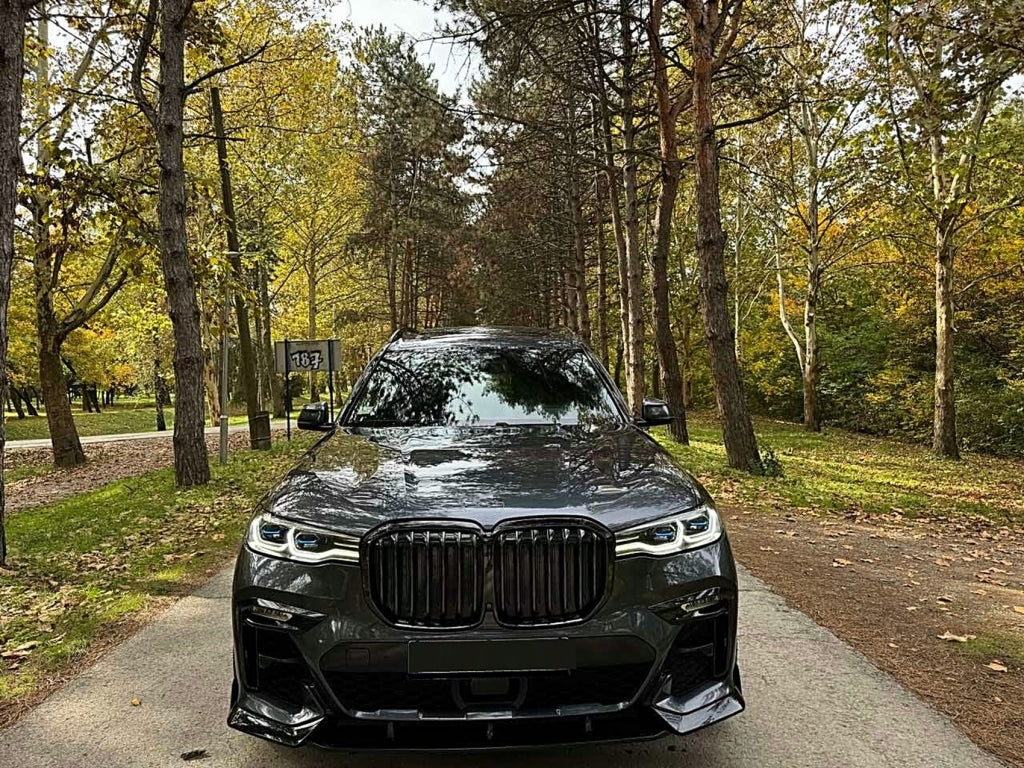 Aero Body Kit M-Tech Black Knight Design Piano Black for BMW X7 G07 (2018-2022)