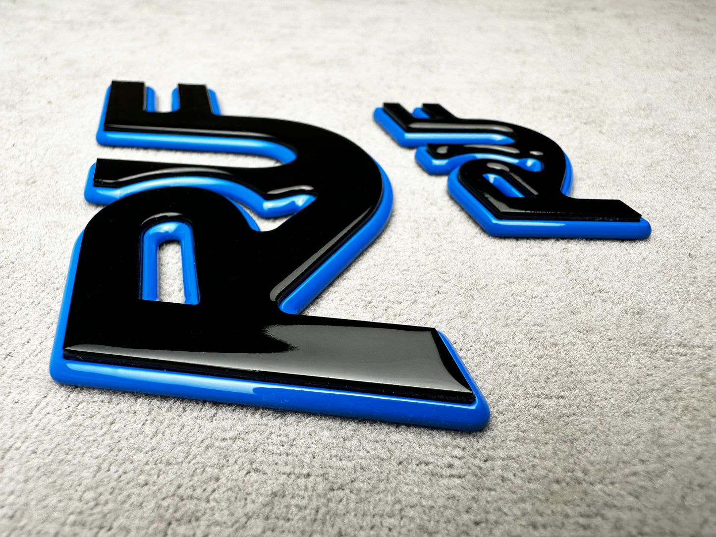 Classic Porsche 964 Turbo with black and blue RUF metal badge installed
