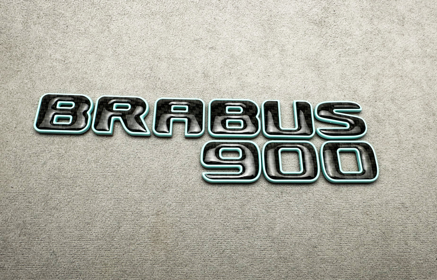Brabus 900 Tiffany Blue Trunk Emblem Badge – Mercedes Upgrade – Premium metal and carbon fiber badge for Mercedes trunk, featuring a bold Tiffany blue finish