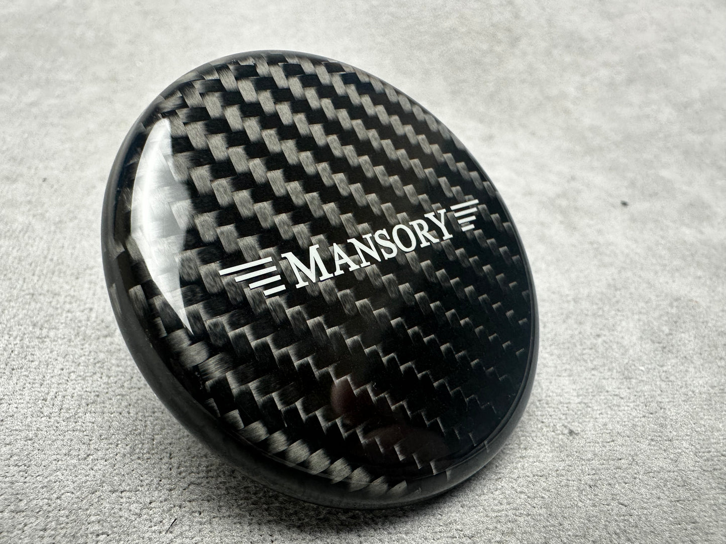 Mansory Carbon Emblem for Airbag Steering Wheel – Premium carbon fiber badge for 2024+ Mercedes models