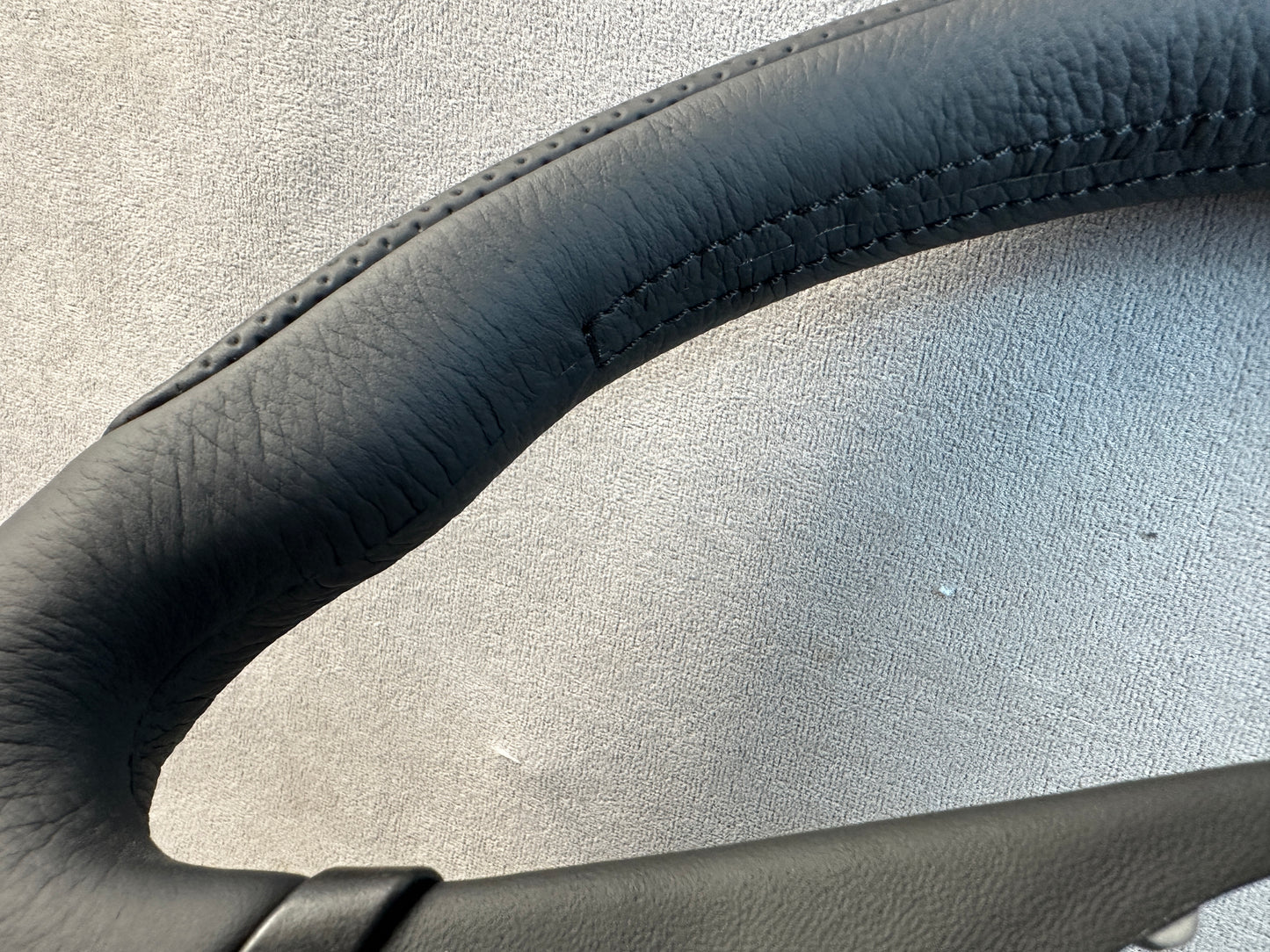 Mitsubishi Lancer Evolution 7 8 9 MOMO Leather Steering Wheel with Leather Center Airbag