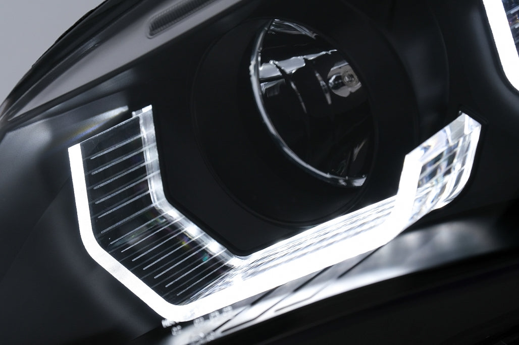 3D LED Angel Eyes Headlights LCI Design for BMW 5 Series E60 E61 (2003–2007)