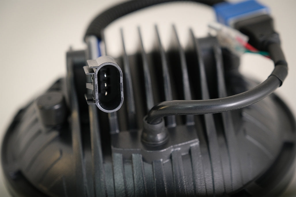 7 Inch CREE LED Headlights Amber Halo DRL for Jeep Wrangler TJ & JK (1997–2018)