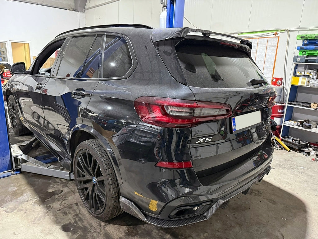 Aero Body Kit M-Tech Black Knight Carbon Fiber Look for BMW X5 G05 (2018-2022)