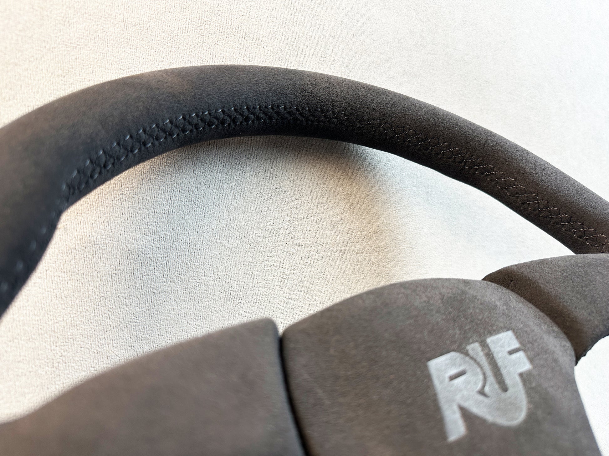 Alcantara racing steering wheel for Porsche 996 interior