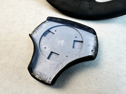 Porsche 911 964 993 steering wheel close-up