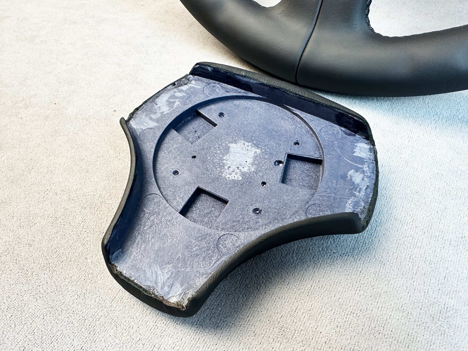 Cleaned and detailed used steering wheel ready to install