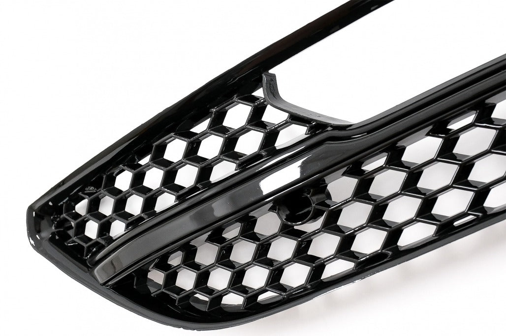 Badgeless Front Grille RS3 Style with Fog Lamp Covers for Audi A3 8V (2012–2016)