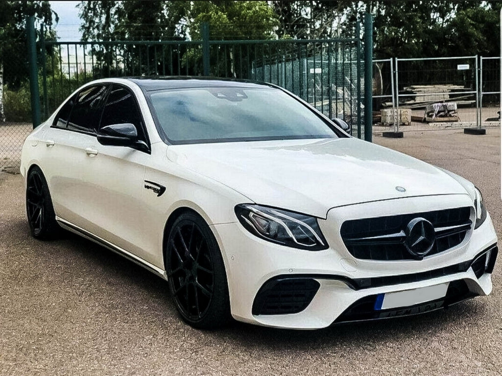 Body Kit E63 Design with Black Exhaust Tips for Mercedes E-Class W213 (2016–2019)