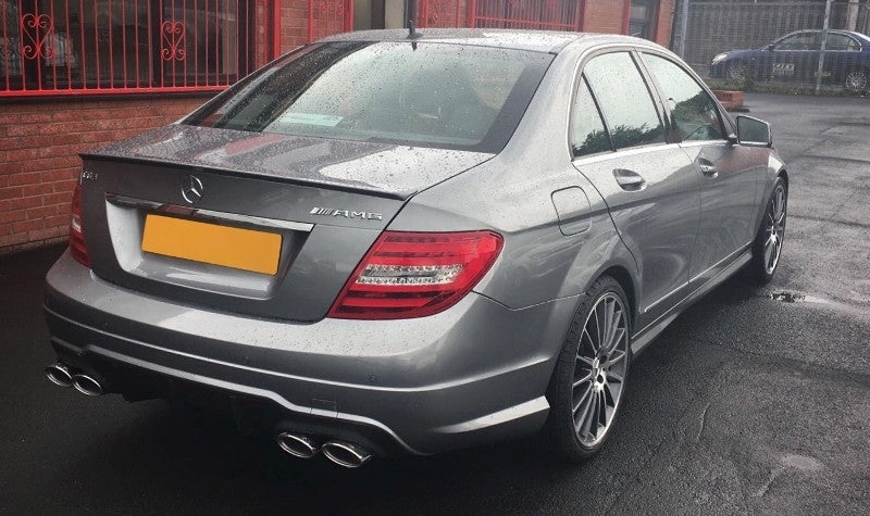 Body Kit Facelift C63 Design for Mercedes C-Class W204 (2007–2015)