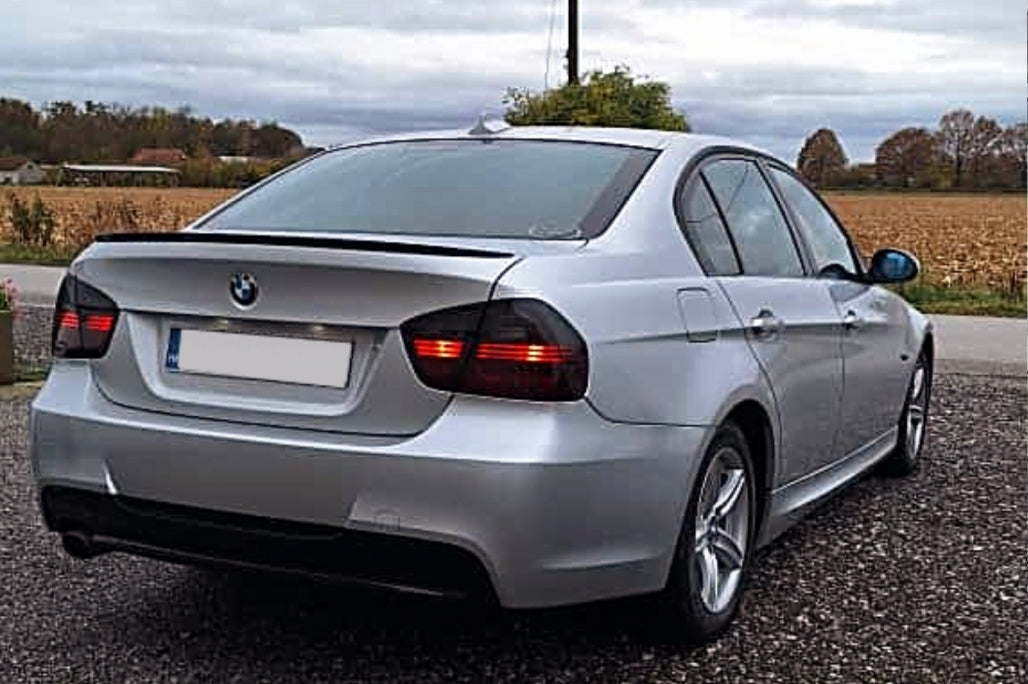 Body Kit for BMW 3 Series E90 (2005–2008) M-Technik Design