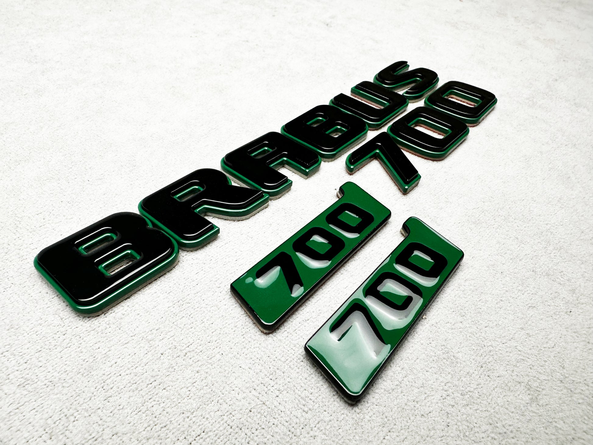 Brabus 700 Mean Green Metallic with Black Trunk Badge Emblem for Mercedes W465 G-Wagon – premium styling for high-performance SUVs