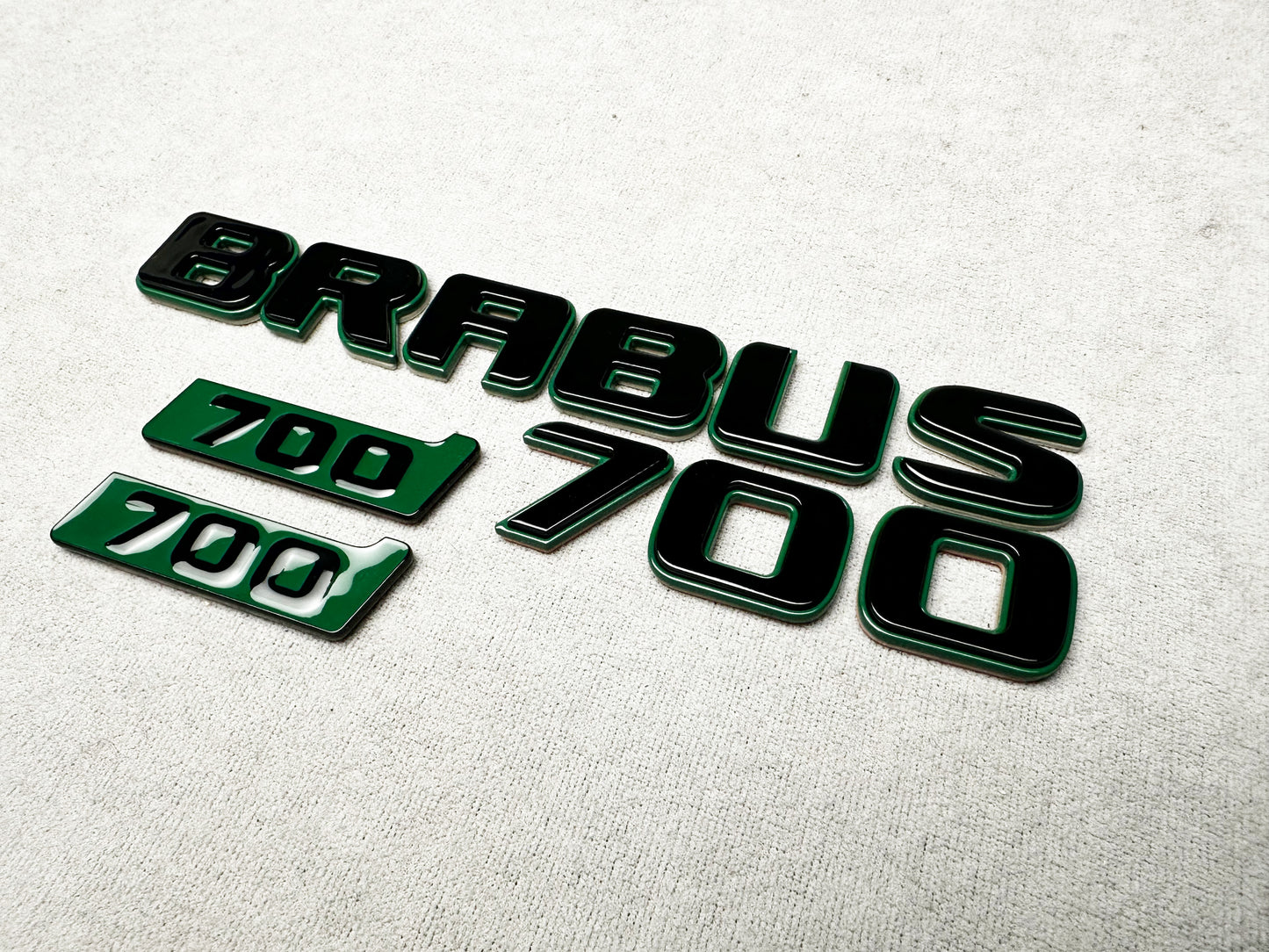 Brabus 700 Mean Green Metallic with Black Trunk Badge Emblem for Mercedes W465 G-Wagon – premium styling for high-performance SUVs