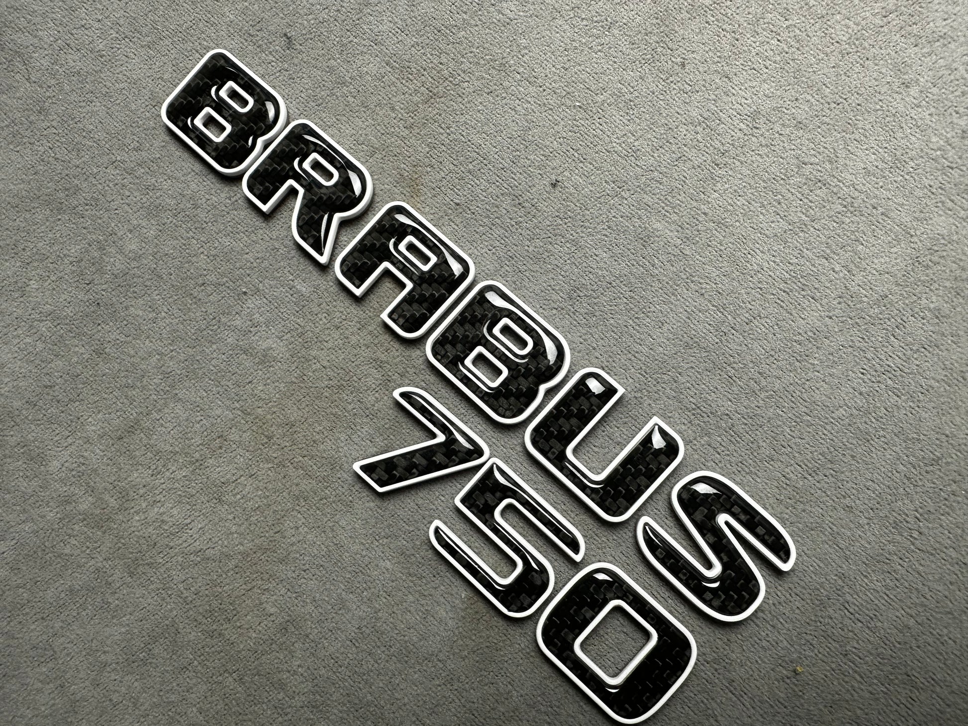 Brabus 750 white metallic emblem badge with carbon accents for AMG Mercedes SL 63 trunk, premium quality and easy installation