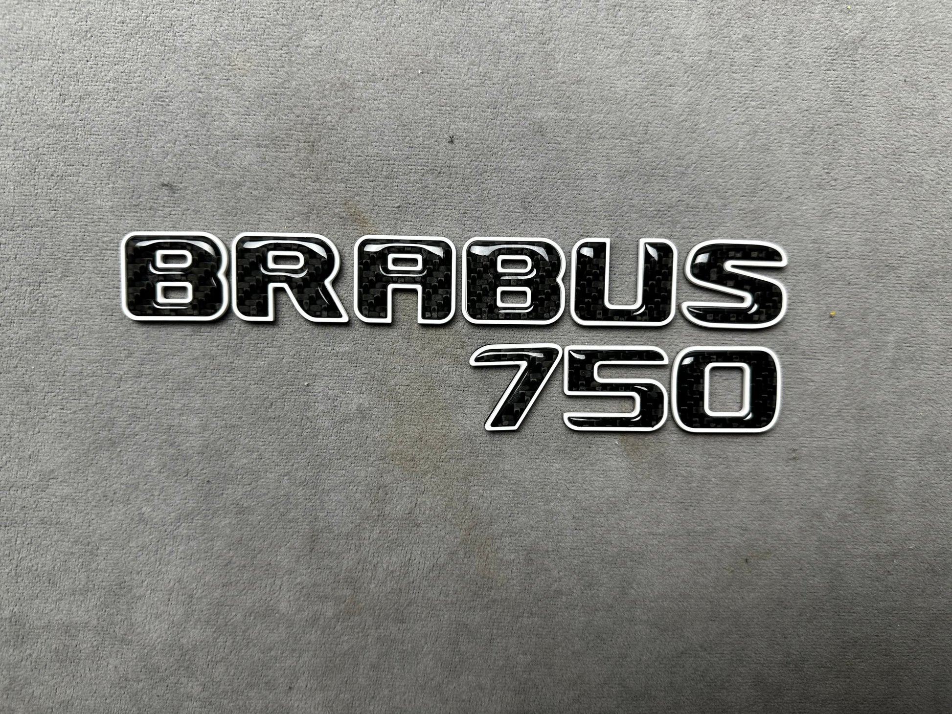 Brabus 750 white metallic emblem badge with carbon accents for AMG Mercedes SL 63 trunk, premium quality and easy installation