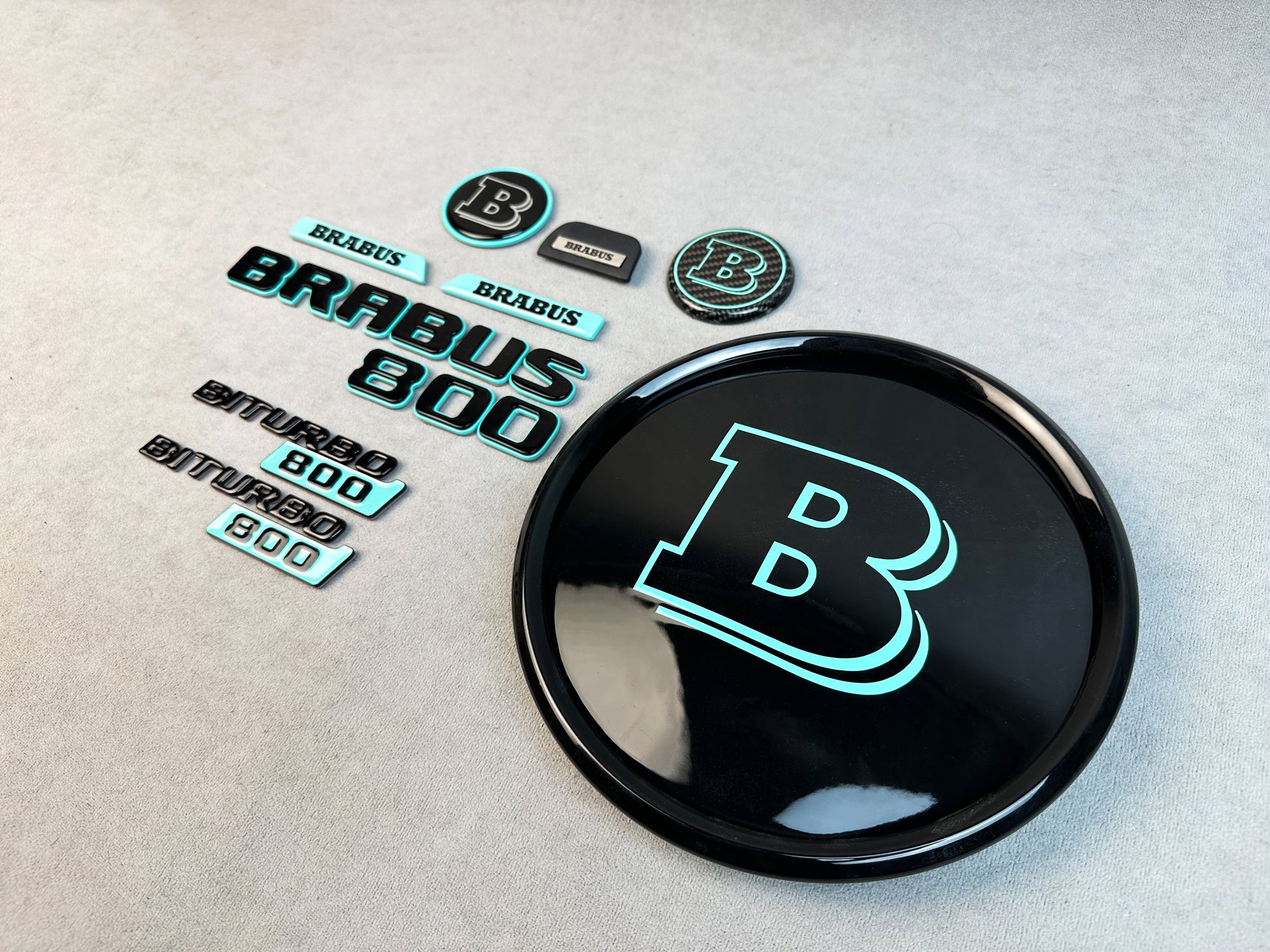 Brabus 800 trunk letters in Tiffany finish on G-Class rear
