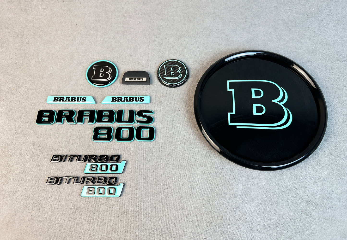 Front grille Brabus "B" logo in Tiffany blue