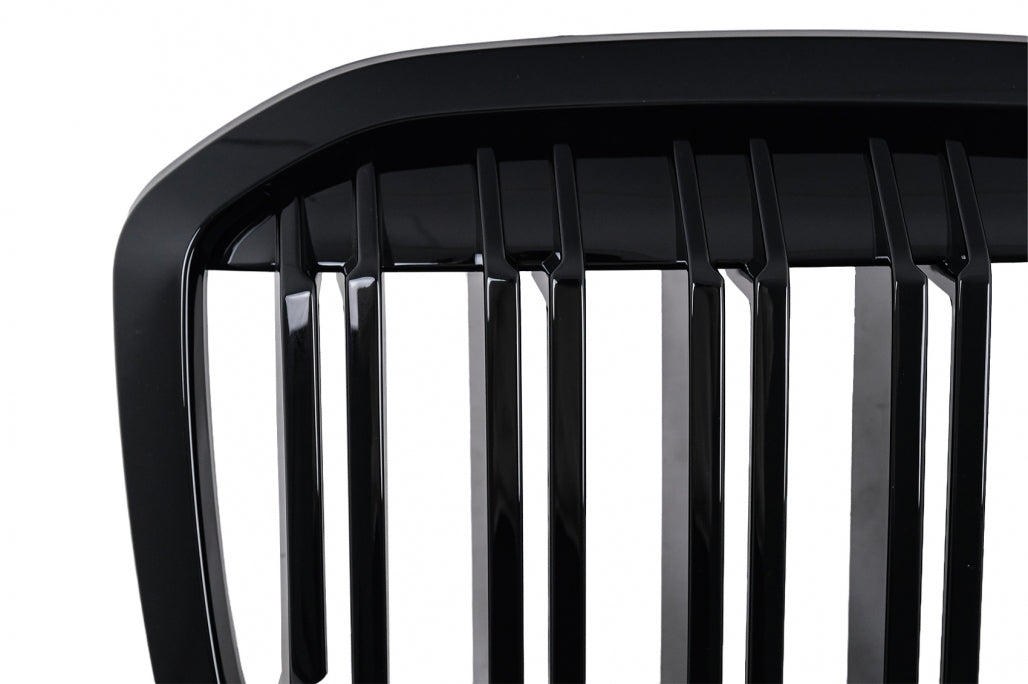 Central Kidney Grille Double Stripe Piano Black for BMW X7 G07 (2018-2022)