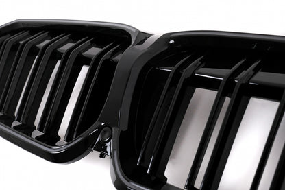 Central Kidney Grilles with LED Piano Black for BMW 3 Series G20 G21 (2019–2022)