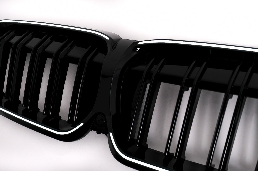Central Kidney Grilles with LED Piano Black for BMW 3 Series G20 G21 (2019–2022)