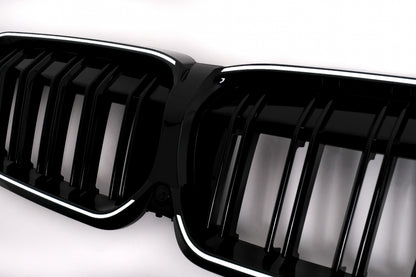 Central Kidney Grilles with LED Piano Black for BMW 3 Series G20 G21 (2019–2022)