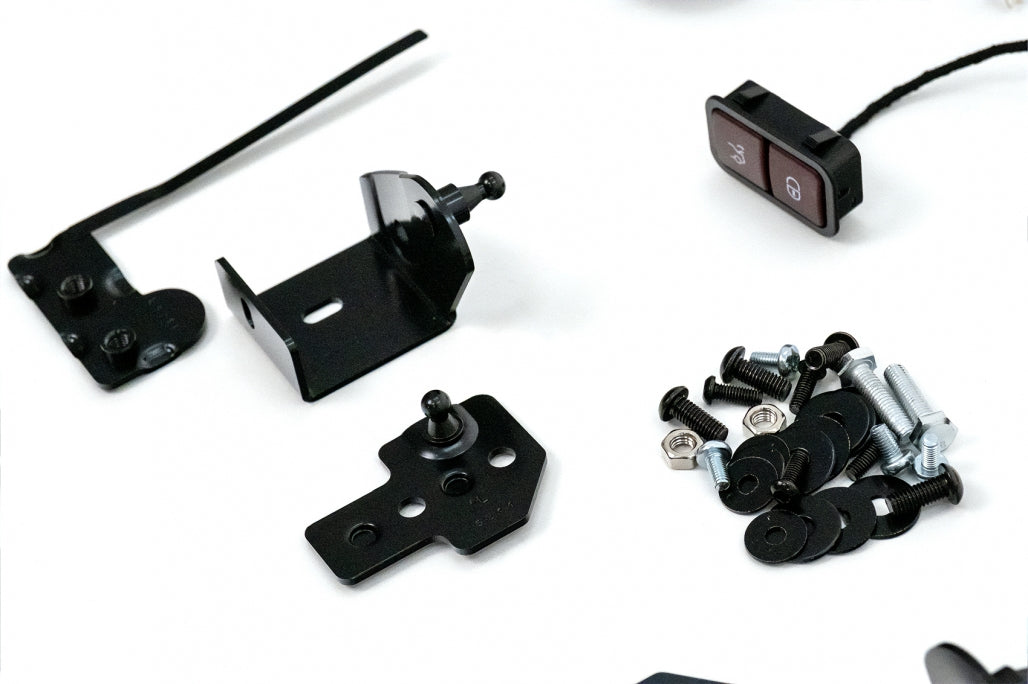 Electric Tailgate Lift Assist System for Mercedes C-Class W205 Sedan (2014–2020)