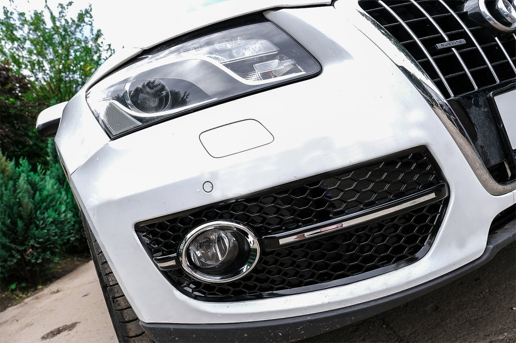 Fog Lamp Covers Side Grilles RS Design Piano Black Chrome for Audi Q5 8R (2008–2011)