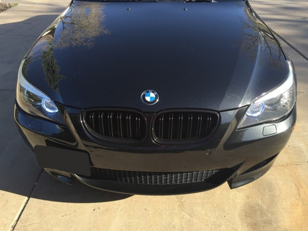 Front Bumper M-Technik with Double Stripe Kidney Grilles Shiny Black for BMW 5 Series E60 E61 (2003-2007)
