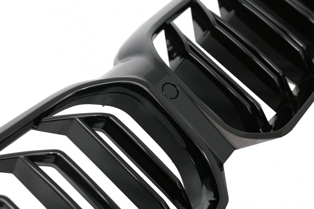 Front Bumper M5 Design with Piano Black Grilles for BMW 5 Series G30 G31 LCI (2020–Up)