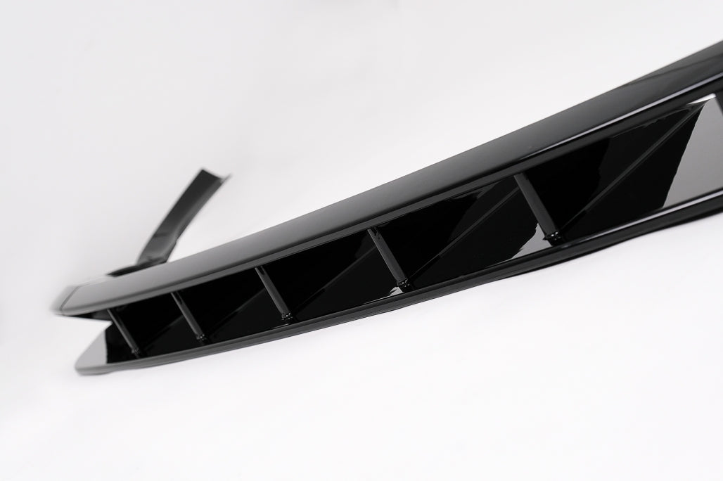 Front Bumper Spoiler for Audi Q8 S-Line (2018–2023) Shiny Black