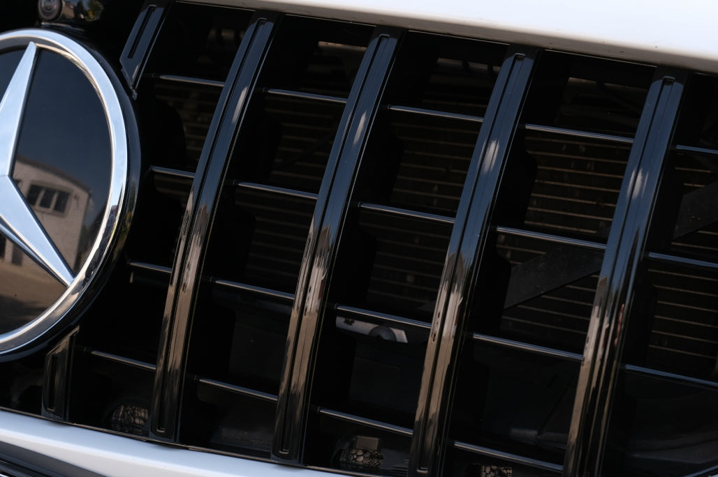 Front Grille GT-R Panamericana Black with 360 Camera for Mercedes C-Class W205 S205 C205 A205 (2014–2018)