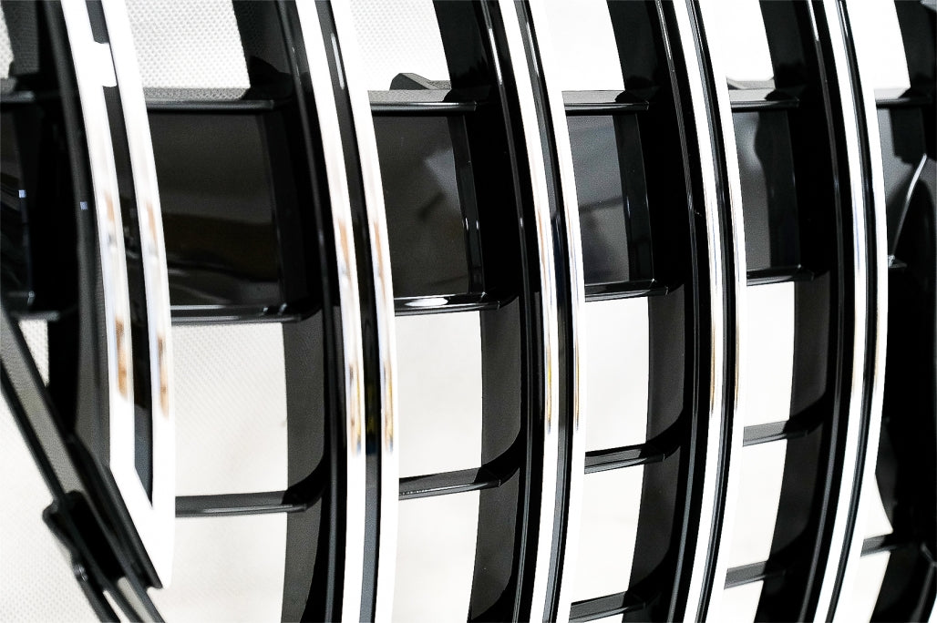 Front Grille GT-R Panamericana Chrome Design for Mercedes GLK X204 Facelift (2013–2015)