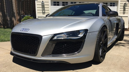 Front Grille Honeycomb Design for Audi R8 (2007–2012) Piano Black