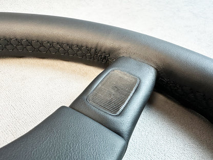 Full view of Italvolanti leather wheel for Porsche 930 G-Series