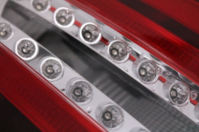 LED Taillights Facelift Design for Mercedes C-Class W204 Sedan (2007–2012)