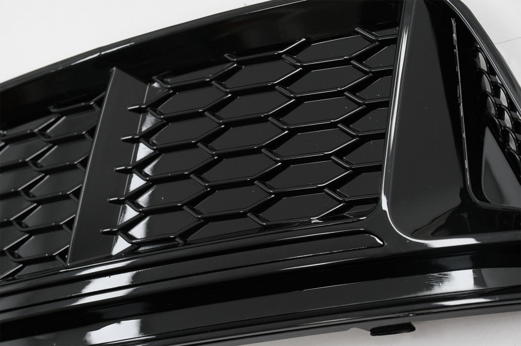 RS4 Design Black Edition Side Grilles / Lower Bumper Grille Covers for Audi A4 B9 Sedan / Avant (2016–2018)
