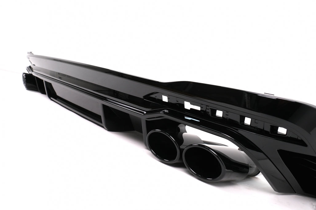 RS Design Rear Bumper Valance Diffuser with Exhaust Tips for Audi A4 B9 8W Facelift S-Line Sedan / Avant (2020–)