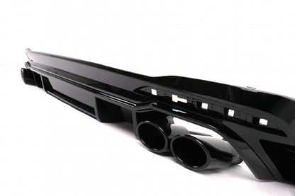 RS Design Rear Bumper Valance Diffuser with Exhaust Tips for Audi A4 B9 8W Facelift S-Line Sedan / Avant (2020–)