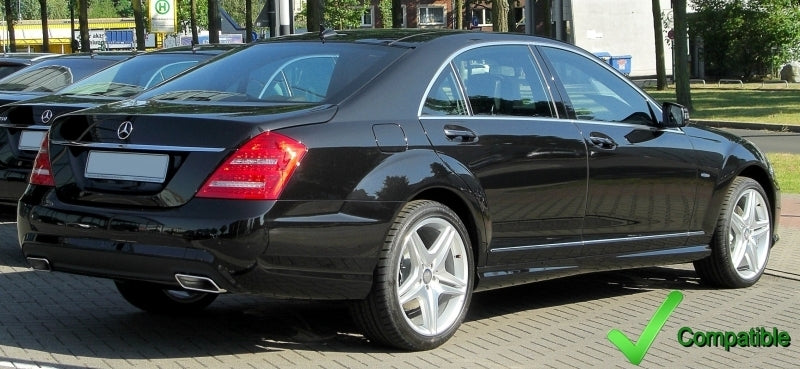 Rear Bumper Diffuser Facelift S63 S65 Design with Black Exhaust Tips for Mercedes S-Class W221 (2005–2013)