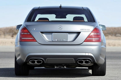 Rear Bumper S65 Design with Exhaust Muffler Tips for Mercedes S-Class W221 (2005–2011)