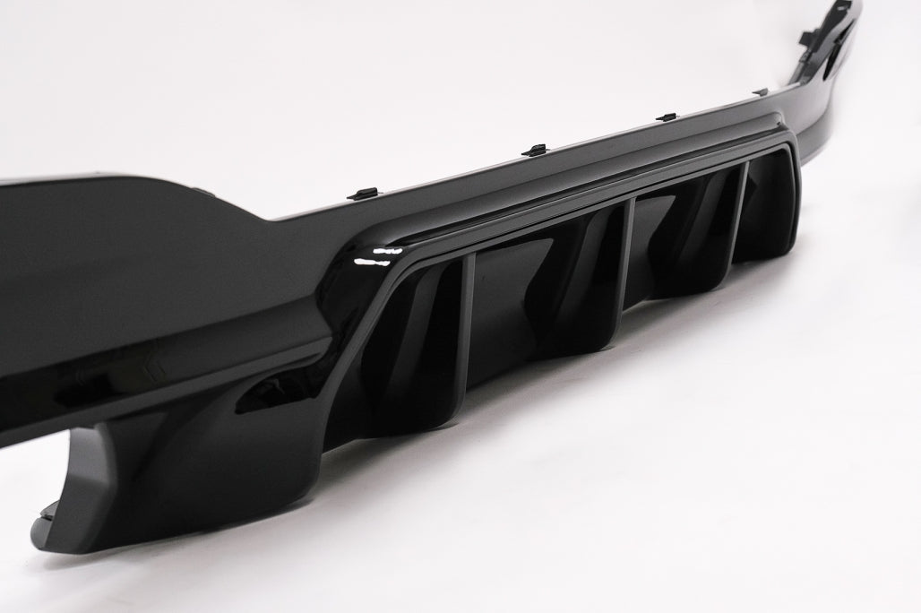 Rear Diffuser M5 Style Piano Black for BMW 5 Series G30 G31 (2017–Up) M-Tech