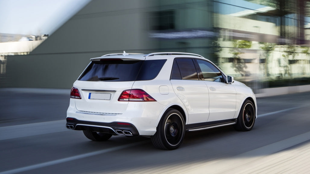 Rear Diffuser with Exhaust Muffler Tips for Mercedes GLE W166 SUV Sport Line (2015–2018)