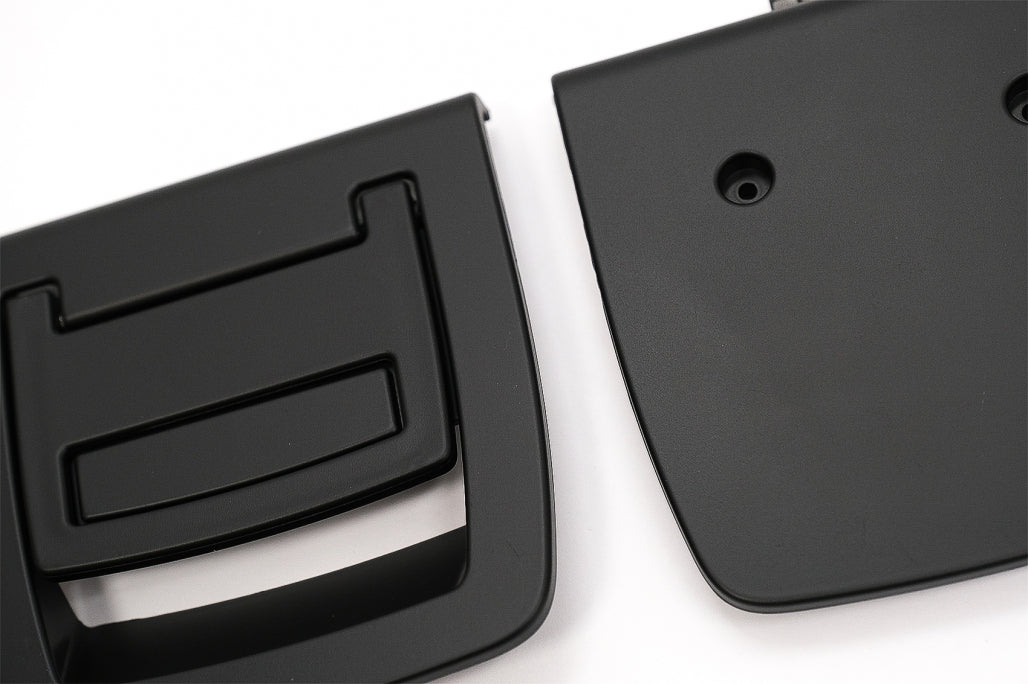 Rear Trunk Mat Handle Black for BMW 5 Series E61  X5 E70  X6 E71 E72 (2003-2015)