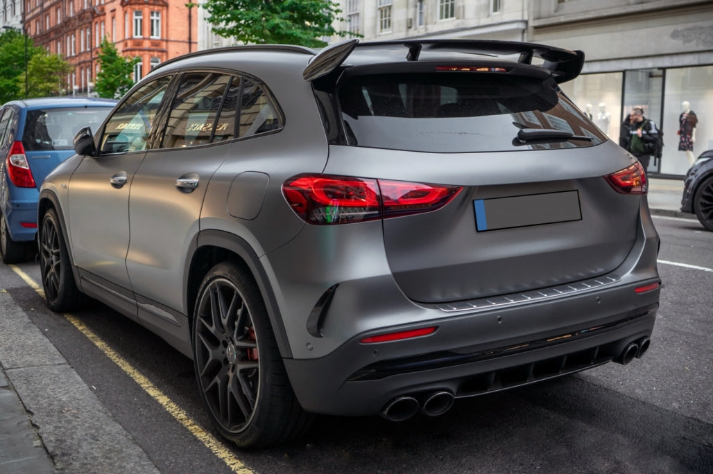 Roof Boot Lid Spoiler Piano Black Design for Mercedes GLA H247 (2020–Up)