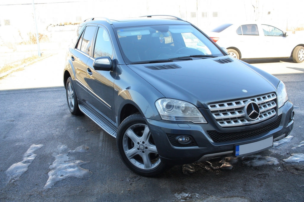 Running Boards Side Steps for Mercedes M-Class ML W164 (2005–2011)