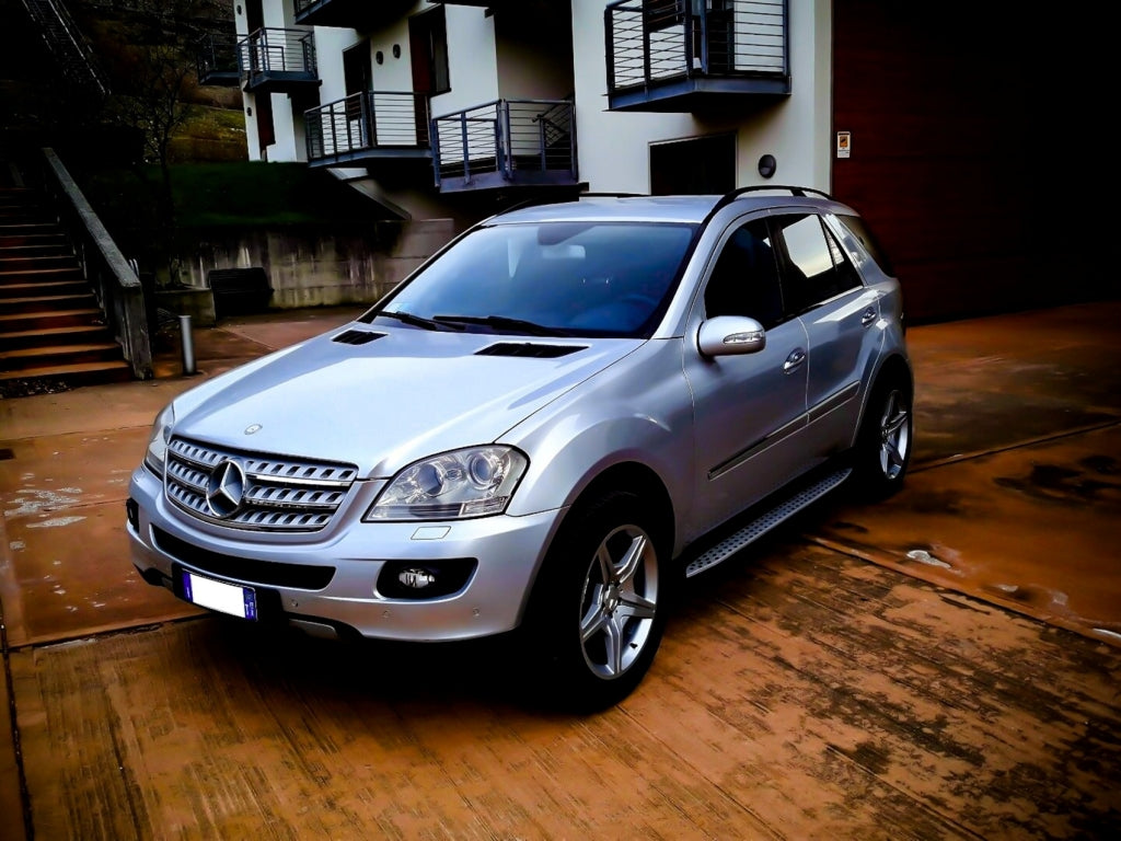 Running Boards Side Steps for Mercedes M-Class ML W164 (2005–2011)